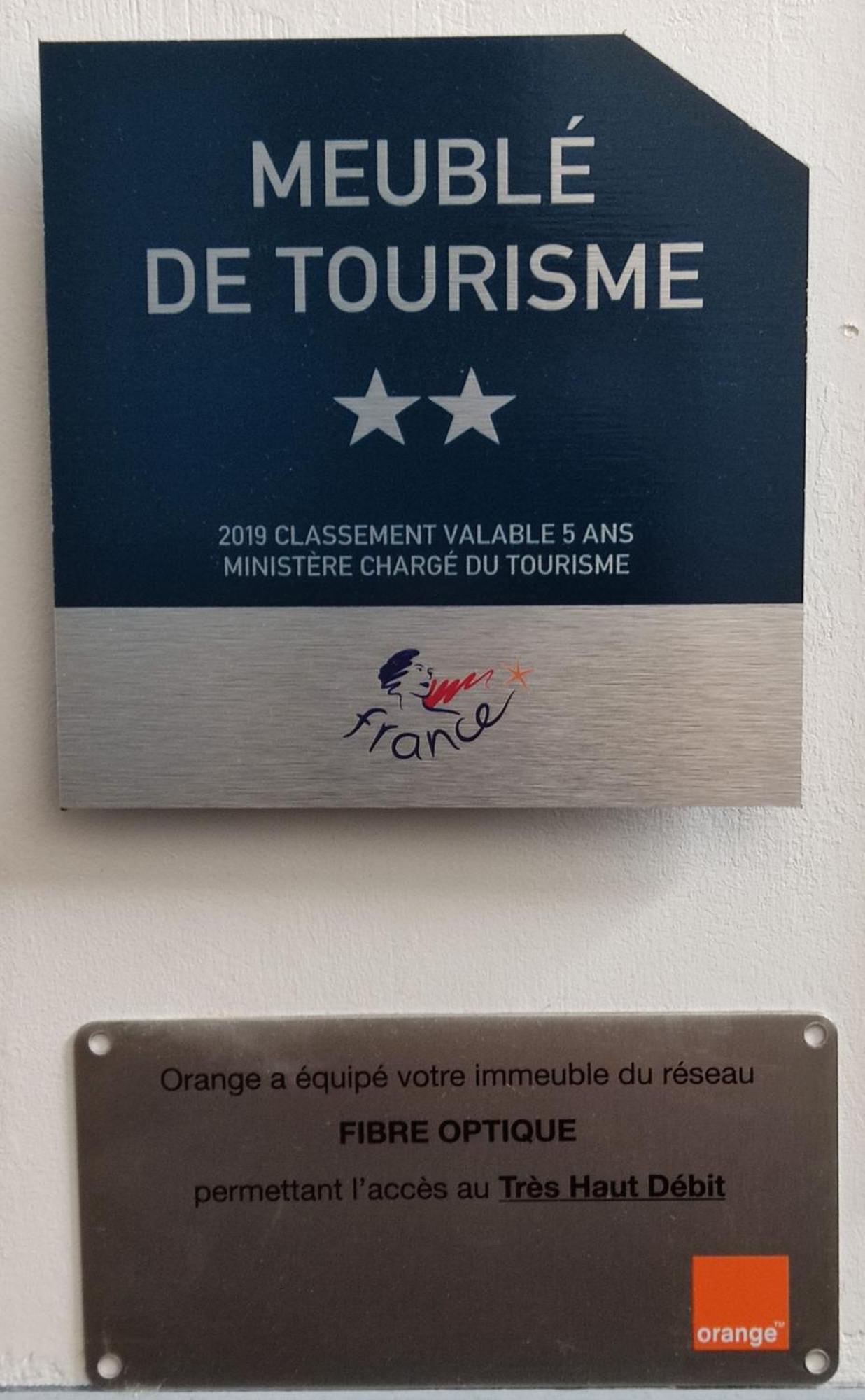 Les Bonbonieres D'Andrea Gavinies Pellegrin Apartman Bordeaux Kültér fotó