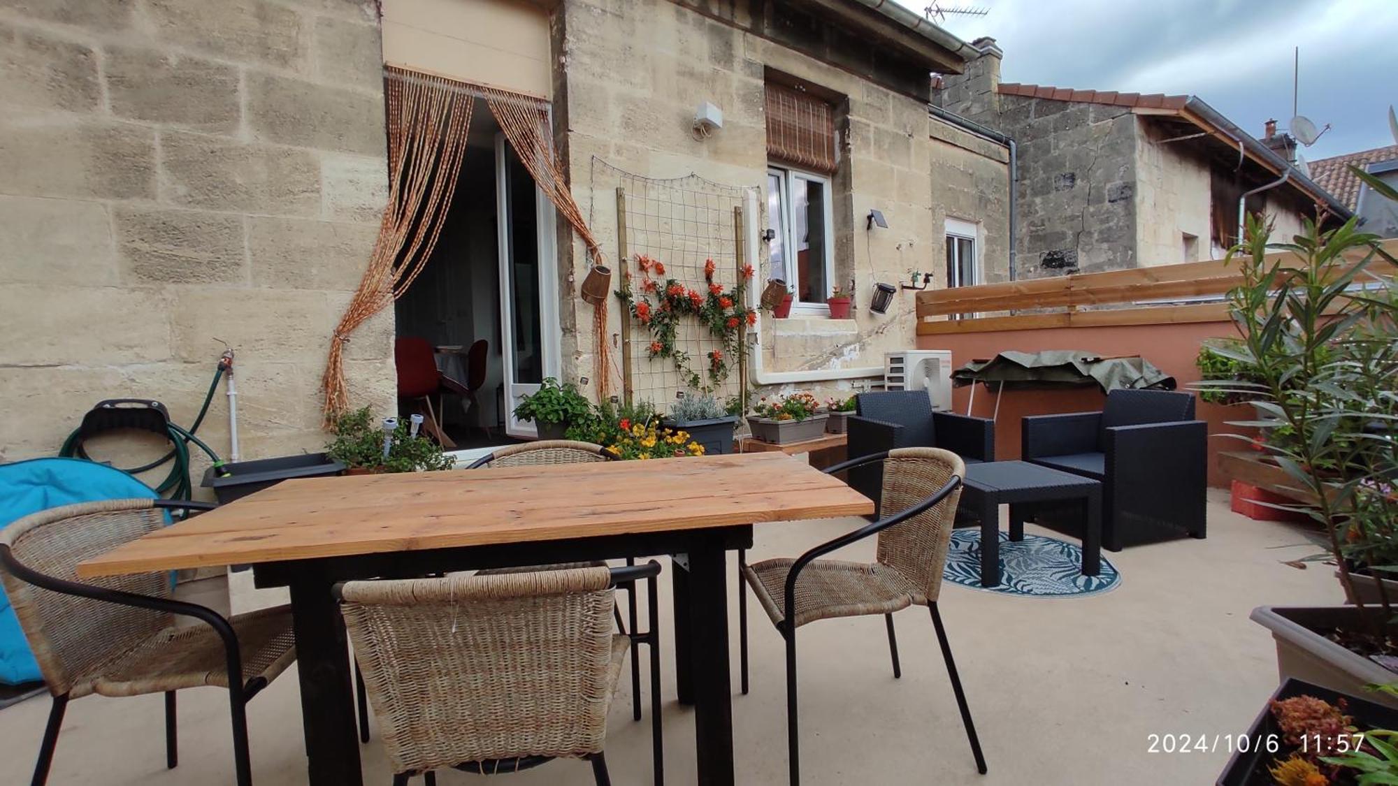 Les Bonbonieres D'Andrea Gavinies Pellegrin Apartman Bordeaux Kültér fotó